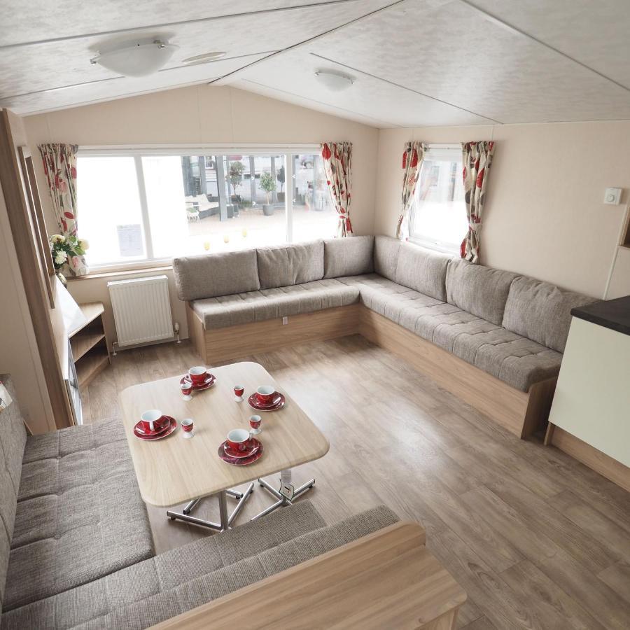 Camping De Binnenvaart Superior Chalet Aan de Wolfsberg Kültér fotó