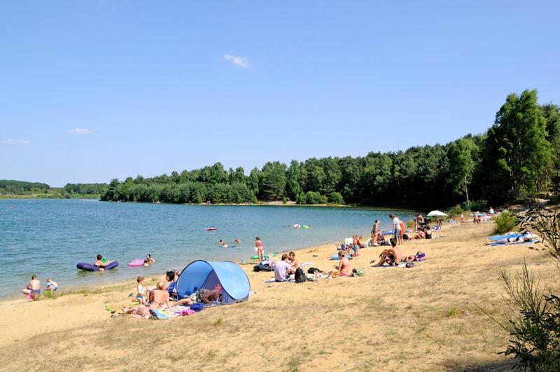 Camping De Binnenvaart Superior Chalet Aan de Wolfsberg Kültér fotó